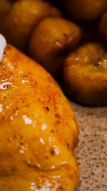Poulet braisé en gros plan