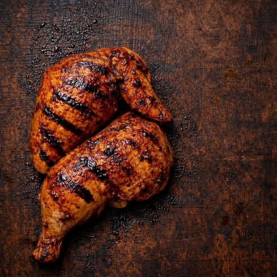 Demi Poulet Braisé
